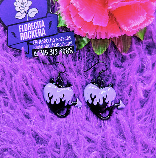 Aretes Devil Heart Black White