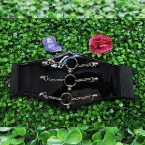 Cinturilla negra con argollas y cadenas