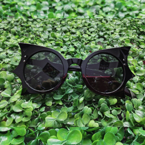 Gafas de Sol negras con picos